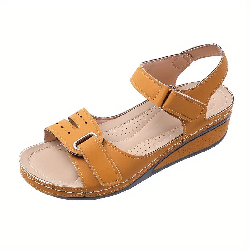 sandália-plataforma-feminina-josette-amarelo-vista-lateral-par