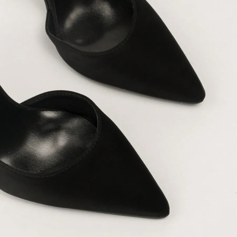 scarpin-preto-salto-alto-fino-10-cm-vista-superior-bico-fino