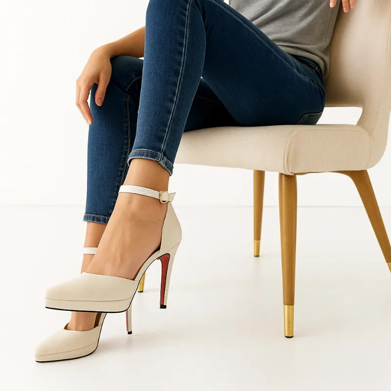 Scarpin de Salto Alto Branco Scarlett - Rozze