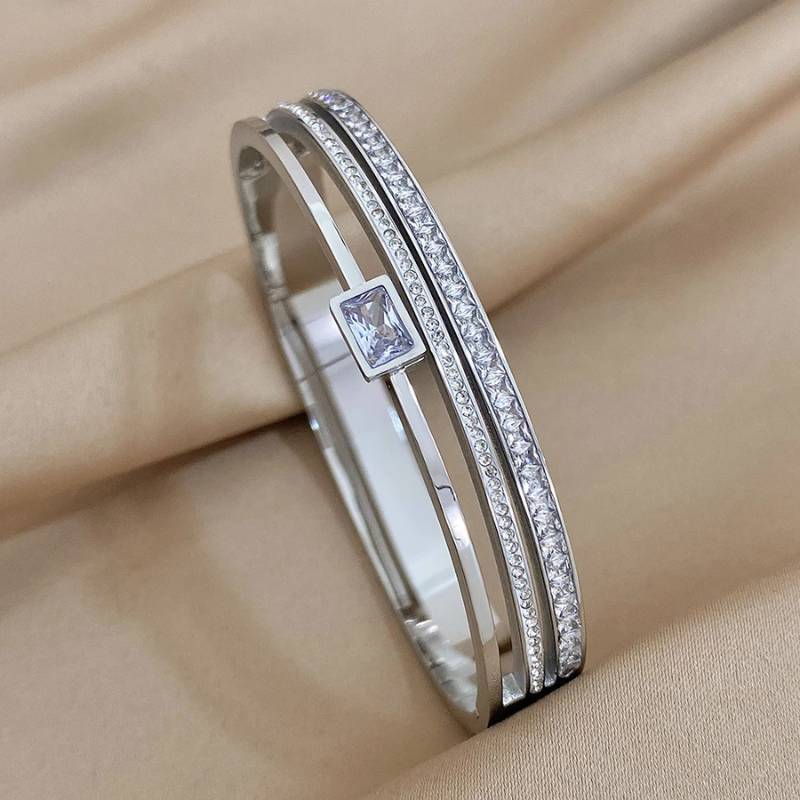 Bracelete Feminino Brilhante de Aço com Zircônia