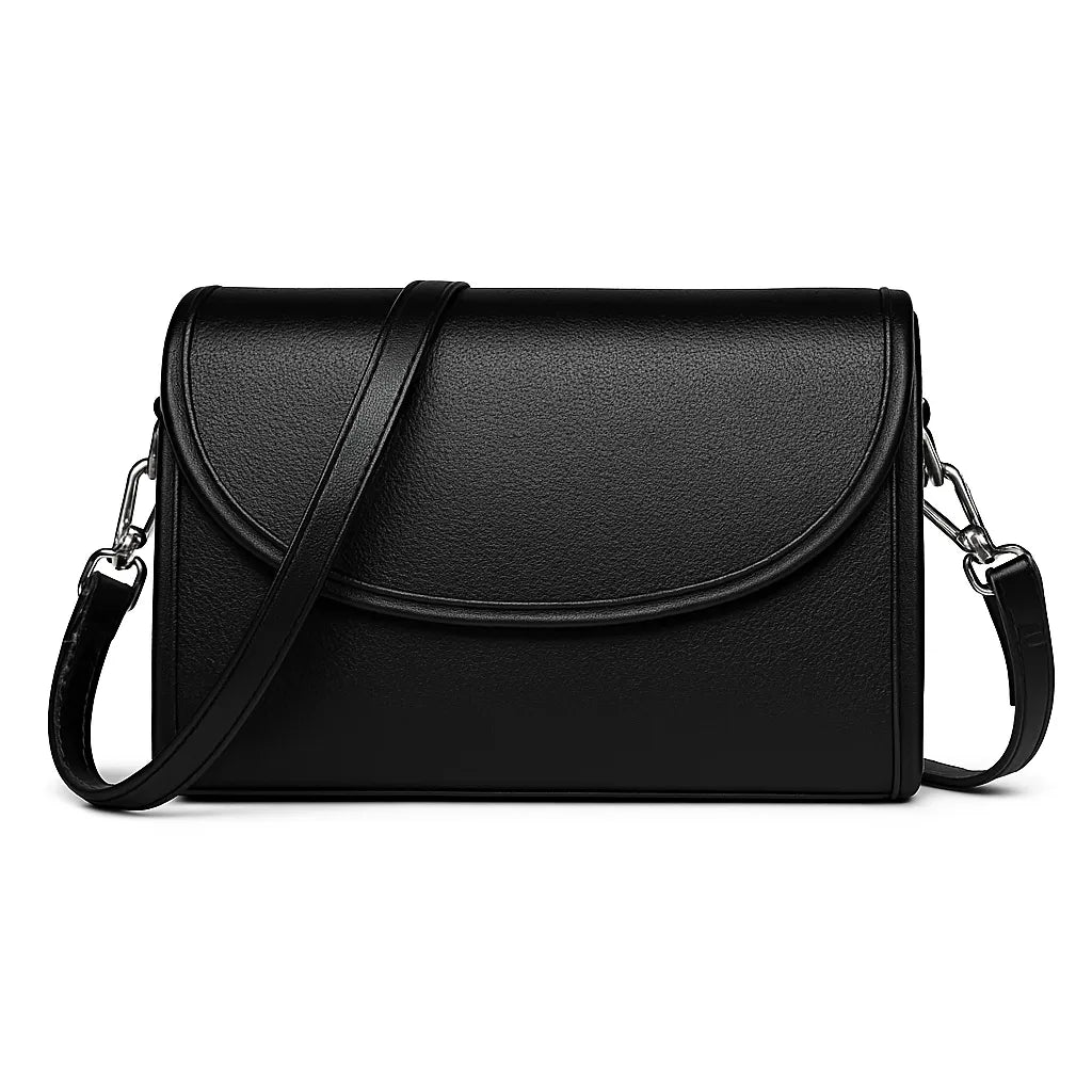 Texto alternativo: Bolsa transversal preta de couro sintético, vista frontal