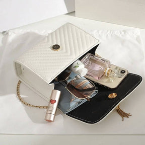 bolsa de ombro, bolsa de ombro couro, bolsa de ombro feminina, bolsa de ombro michael kors, bolsa de ombro preta, bolsa feminina de ombro, bolsa feminina branca, bolsa ombro, bolsa preta de ombro, bolsa tote, bolsa tote bag