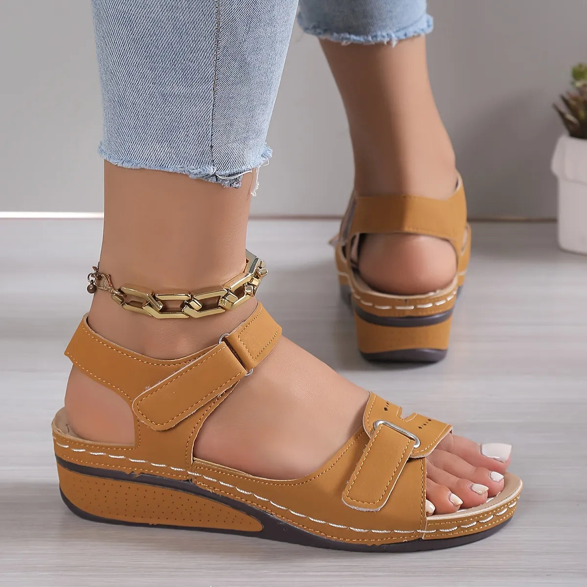 sandália-plataforma-feminina-josette-amarelo-vista-frontal