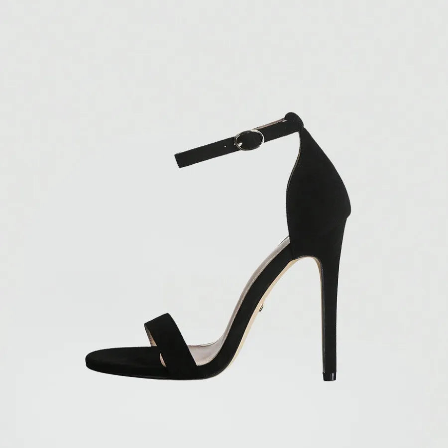 sandália-preta-salto-alto-fino-juliet-9-cm-vista-traseira-par