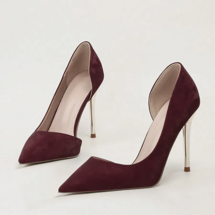 scarpin-vinho-salto-alto-bico-fino-10-cm-vista-frontal-par