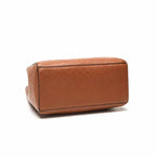 Bolsa bucket feminina marrom em couro legítimo para uso no ombro